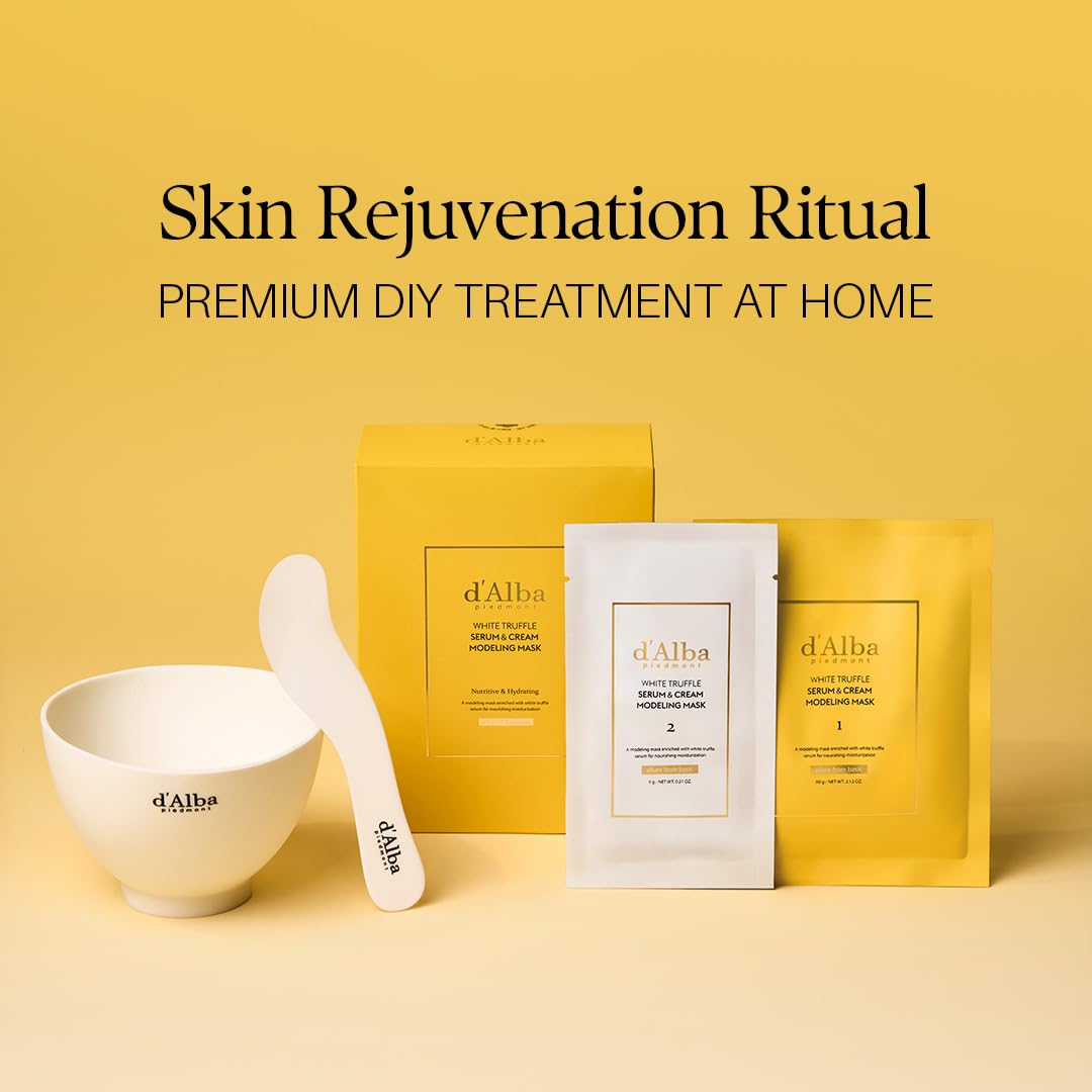 d'alba Piedmont modeling mask application close-up for easy at-home use