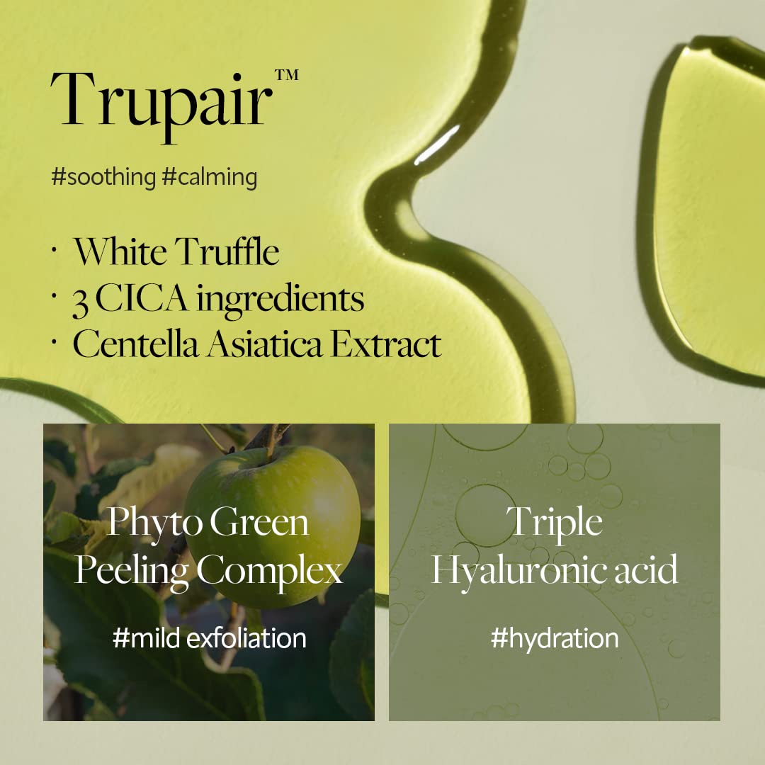 d'alba Piedmont vegan ceramide and triple hyaluronic acid emphasize hydration support