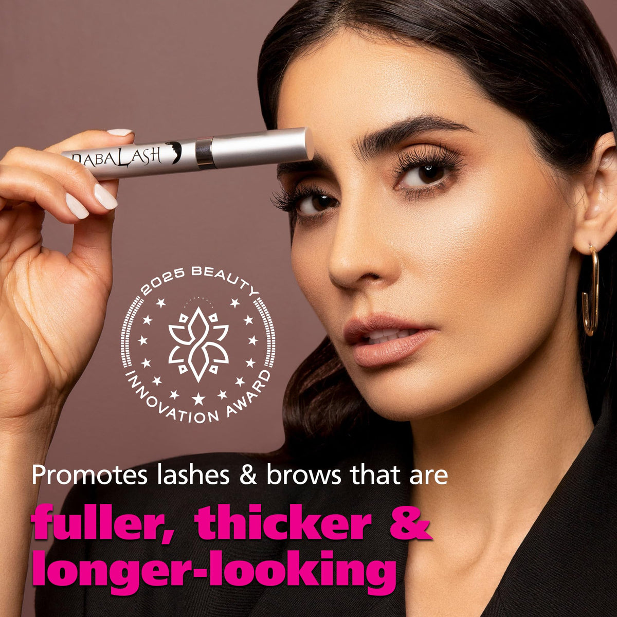DABALASH serum application close-up for nightly lash and brow care.