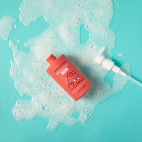 Strawberry-vanilla scent makes bath time appealing for children.