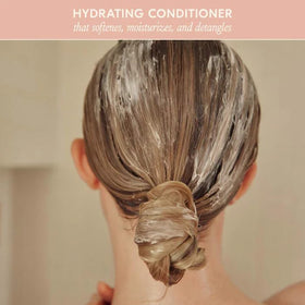 DAE Signature Conditioner with moringa seed oil boosts moisture and strength