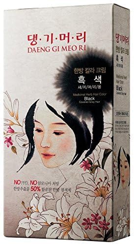Daeng Gi Meo Ri Herbal infusion dye being applied for even color