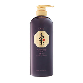 Daeng Gi Meo Ri Ki Gold Premium Shampoo bottle front view demonstrates premium hydration for dry hair.