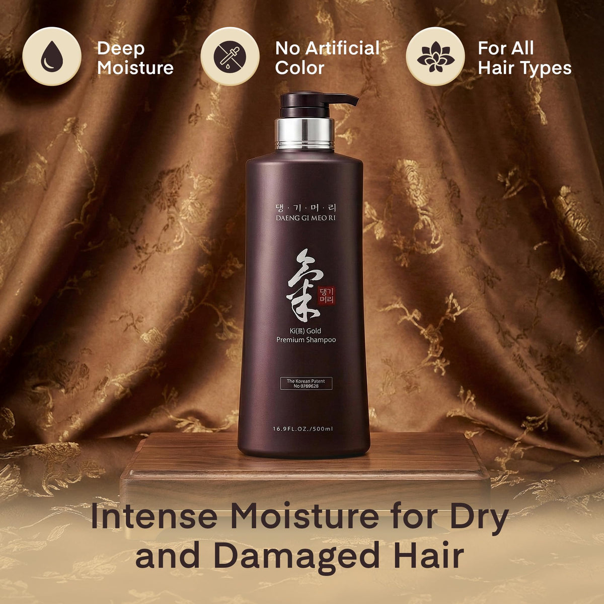 Daeng Gi Meo Ri Ki Gold Premium Shampoo massaged into scalp during wash.