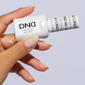 DAISY DND Tie The Knot lacquer bottle matches the gel for a cohesive look.