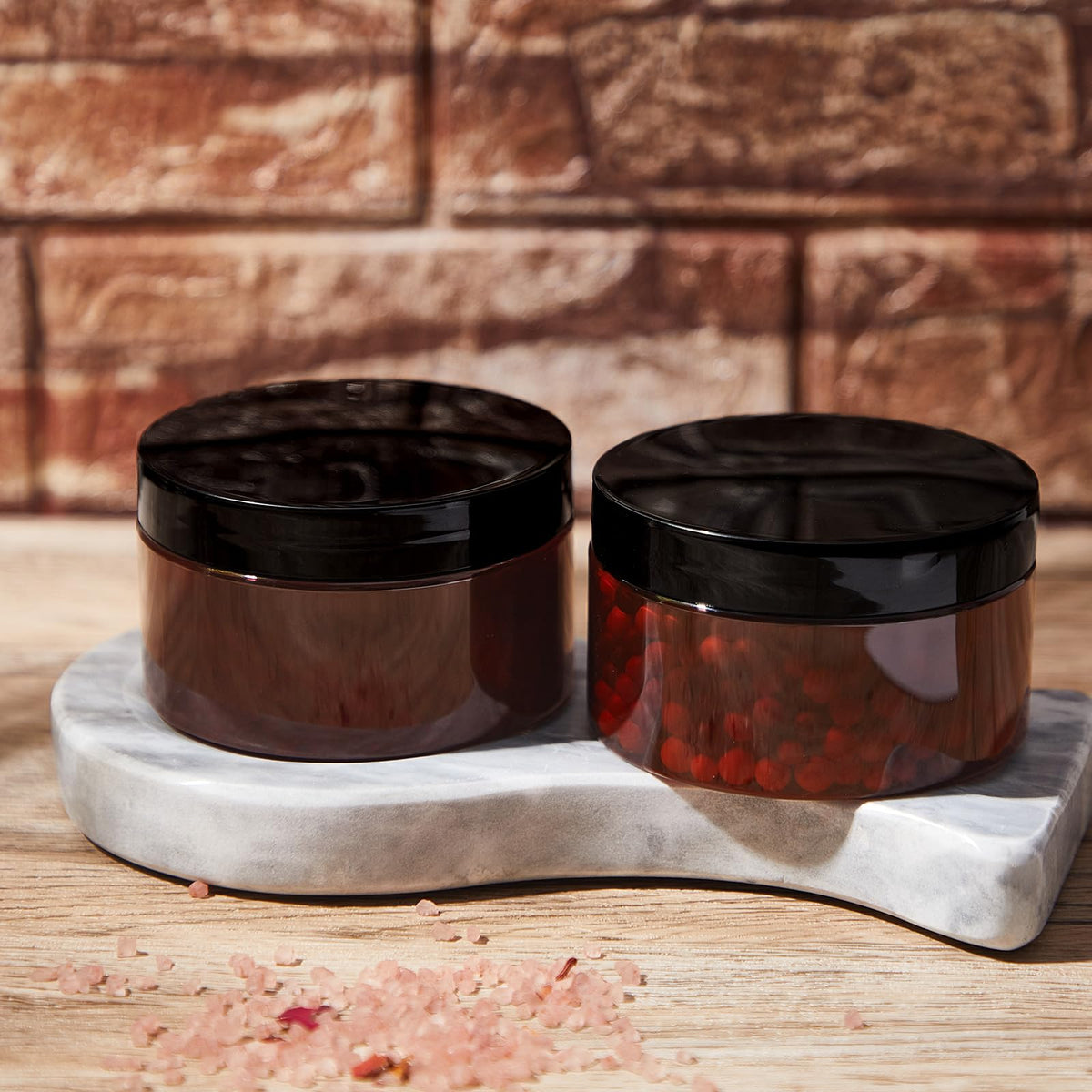 Dandat amber jar 8oz cosmetic container for sample packing.