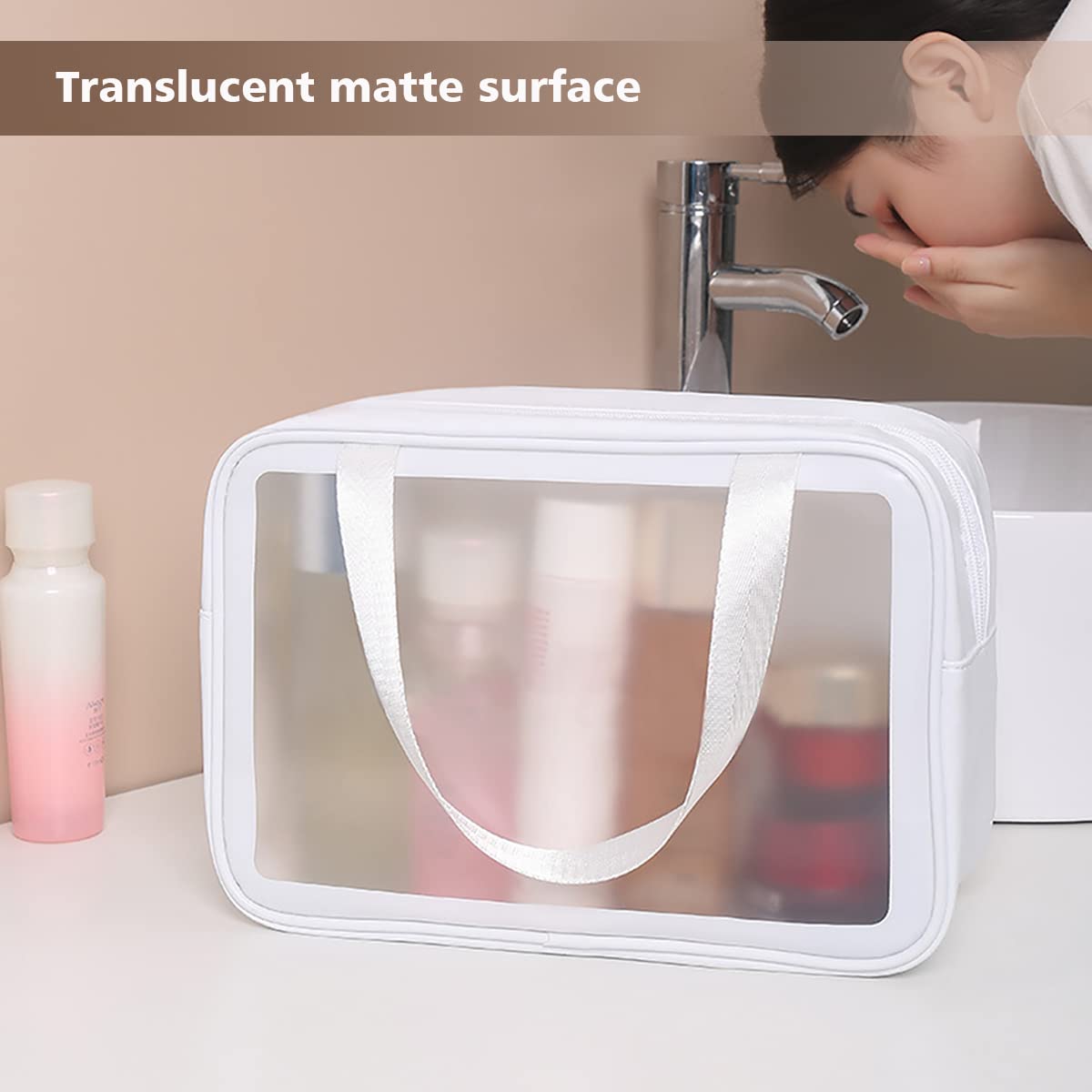 DAPOWER bag with handle strap for easy carrying and hanging in bathrooms.