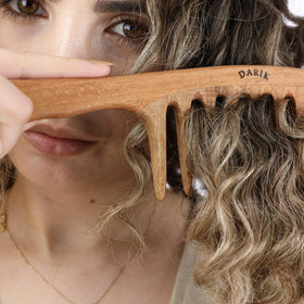 Darik Professional wooden wide-tooth comb vintage style glides through curls smoothly