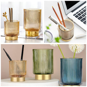 DASITON vanity organizer helps keep pens and cosmetics within easy reach
