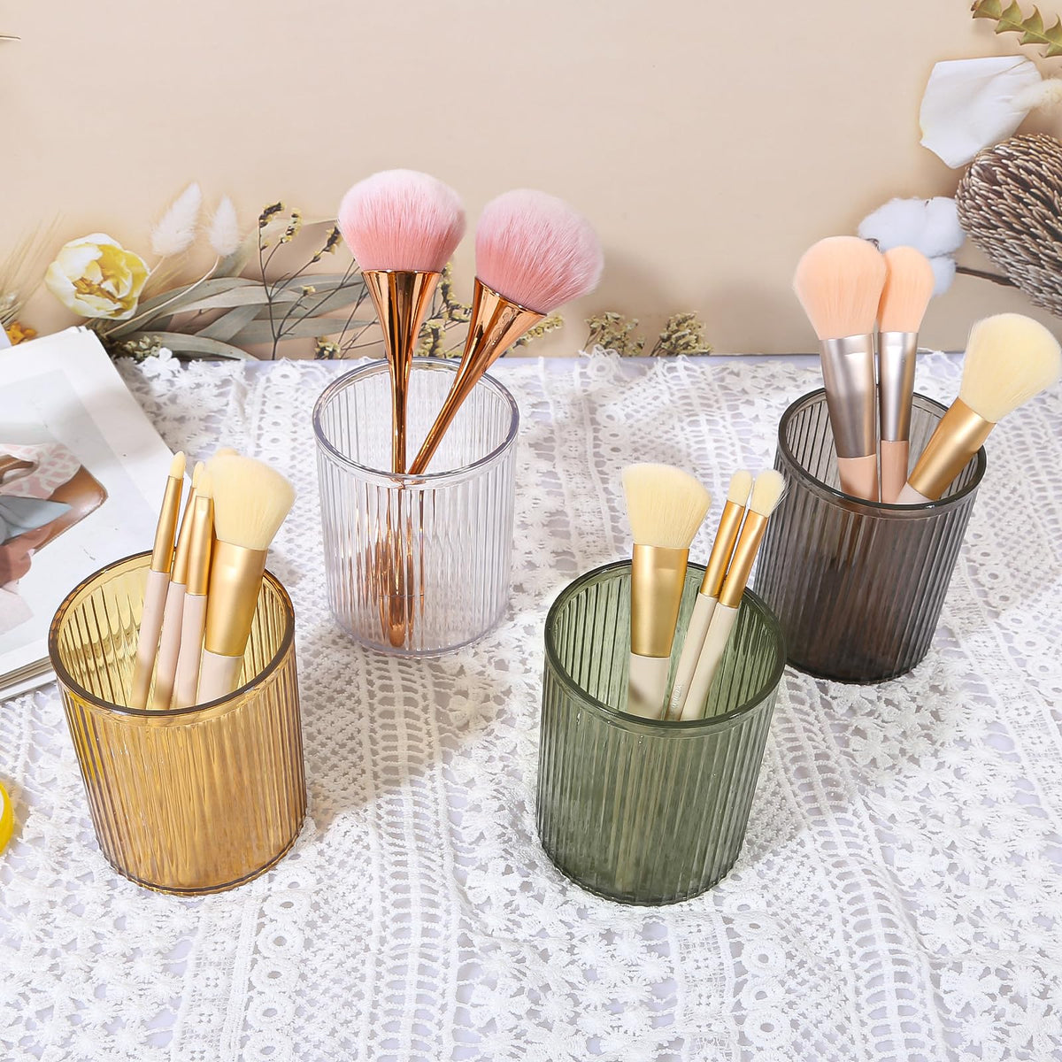 DASITON vanity storage brush holder with striped texture for elegant desk display.