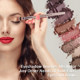 Daubigny angled brow and eyeliner brush for defined lines