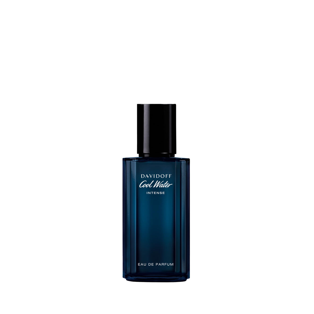 Davidoff Cool Water Intense bottle close-up for all-day freshness.