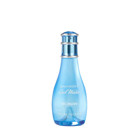 Davidoff Cool Water Woman bottle front view conveys a fresh, feminine aura for everyday wear.