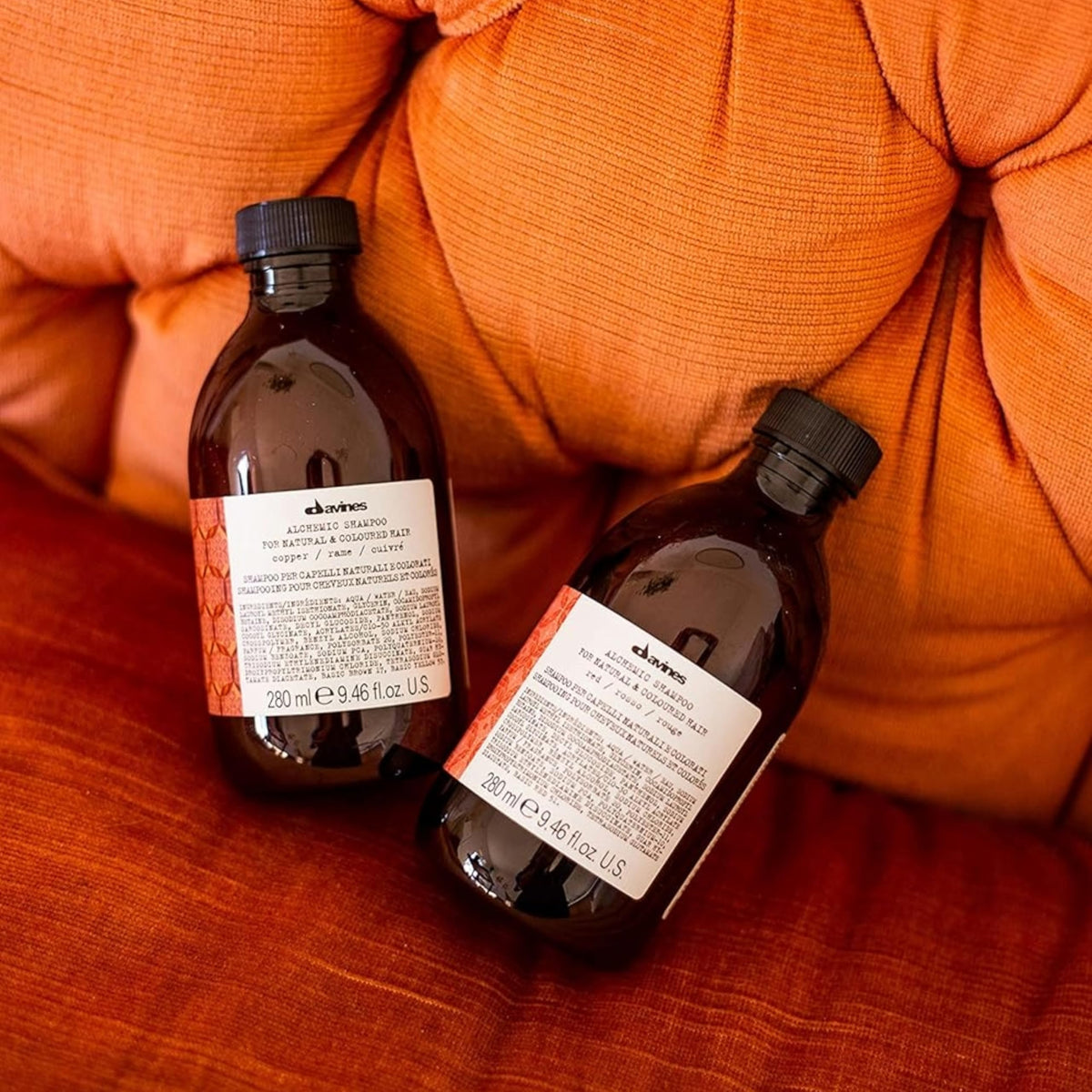 Davines Alchemic Shampoo Copper natural-or-dyed close-up shows cool red radiance.