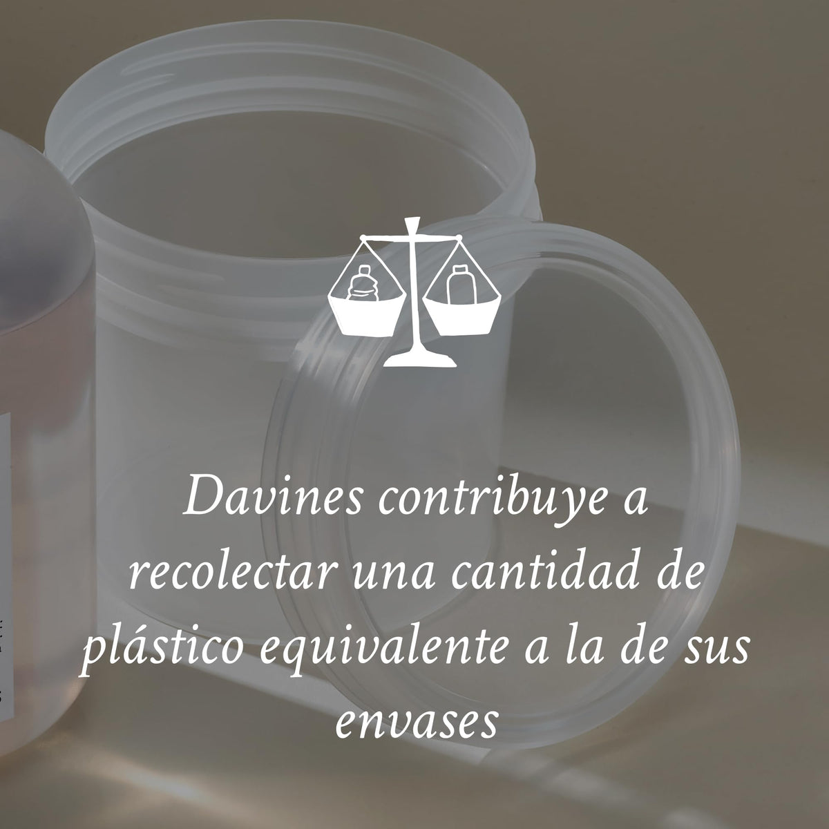 Davines Alchemic Shampoo Red packaging highlights premium, sustainable beauty.