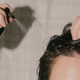 Davines Elevating Scalp Recovery close-up on bottle cap and branding