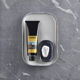 Davines Pasta and Love application scene illustrating flexible hold.