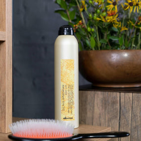 Davines This Is A Perfecting Hairspray ultra-fine mist in action delivering quick-dry finish