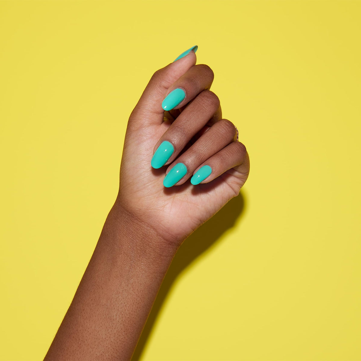Dazzle Dry Coastal Cabana manicure shot highlights natural-looking color.