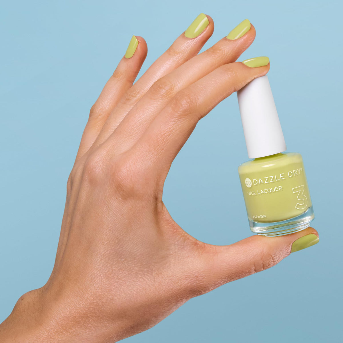 Dazzle Dry Fresh Squeezed on-nail application captures even cream layer