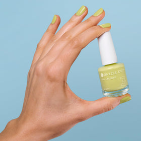 Dazzle Dry Fresh Squeezed on-nail application captures even cream layer
