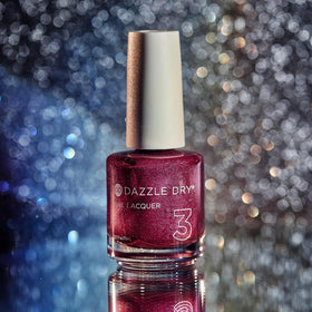 Brush stroke of Kaleidoscope on nail for full-coverage look