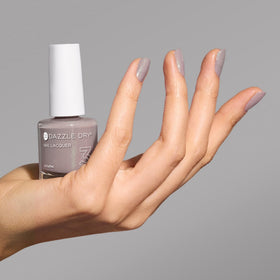 Dazzle Dry Lets Glow brush close-up highlights smooth application.