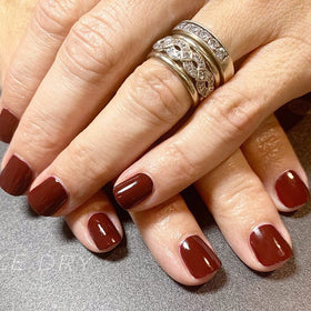 Dazzle Dry Passionate Red swatch demonstrates bold, salon-grade color.