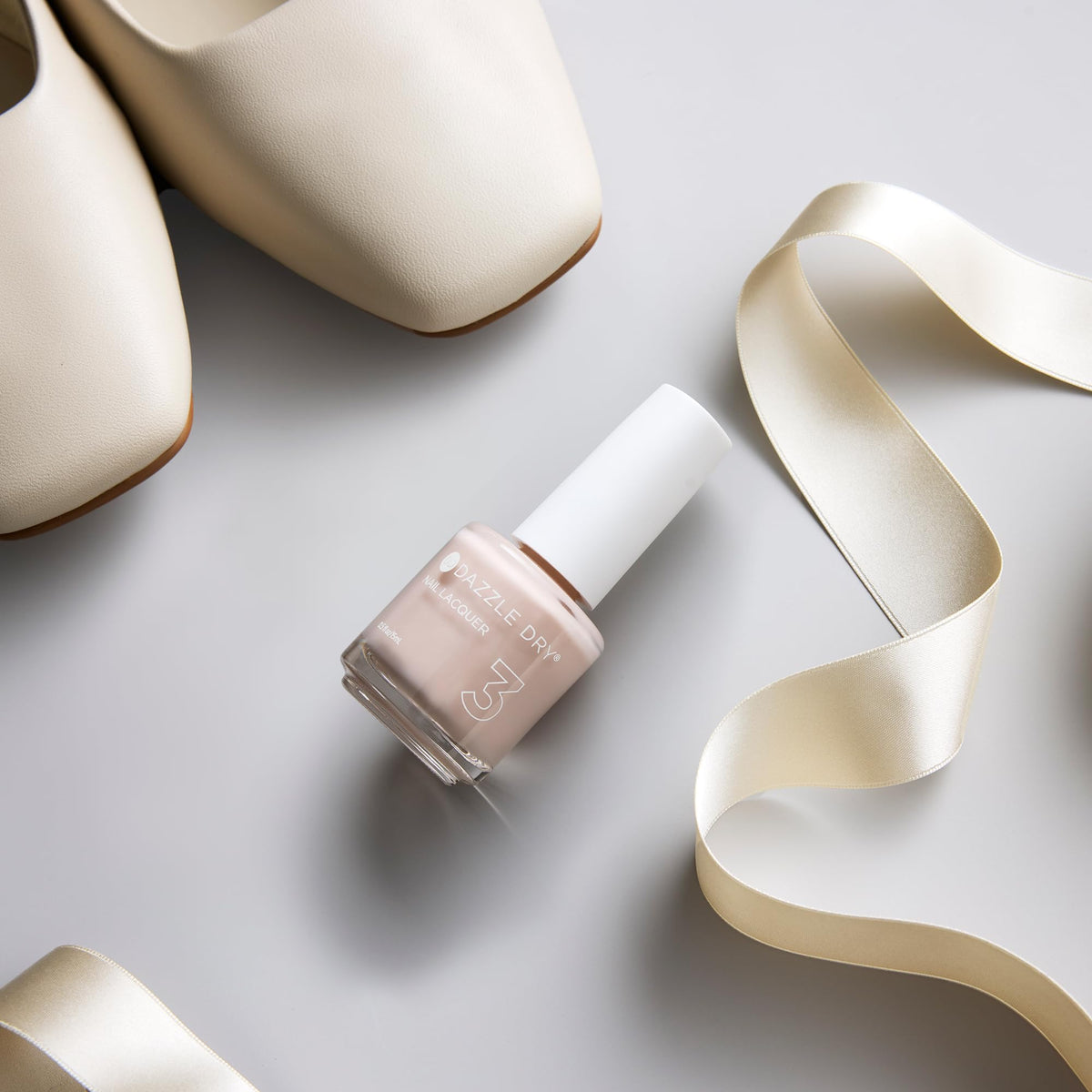 Dazzle Dry So On Pointe finish glisten after top coat.