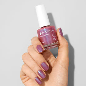 Dazzle Dry Step3 application-on-nail demonstrates quick-dry, full-coverage finish.