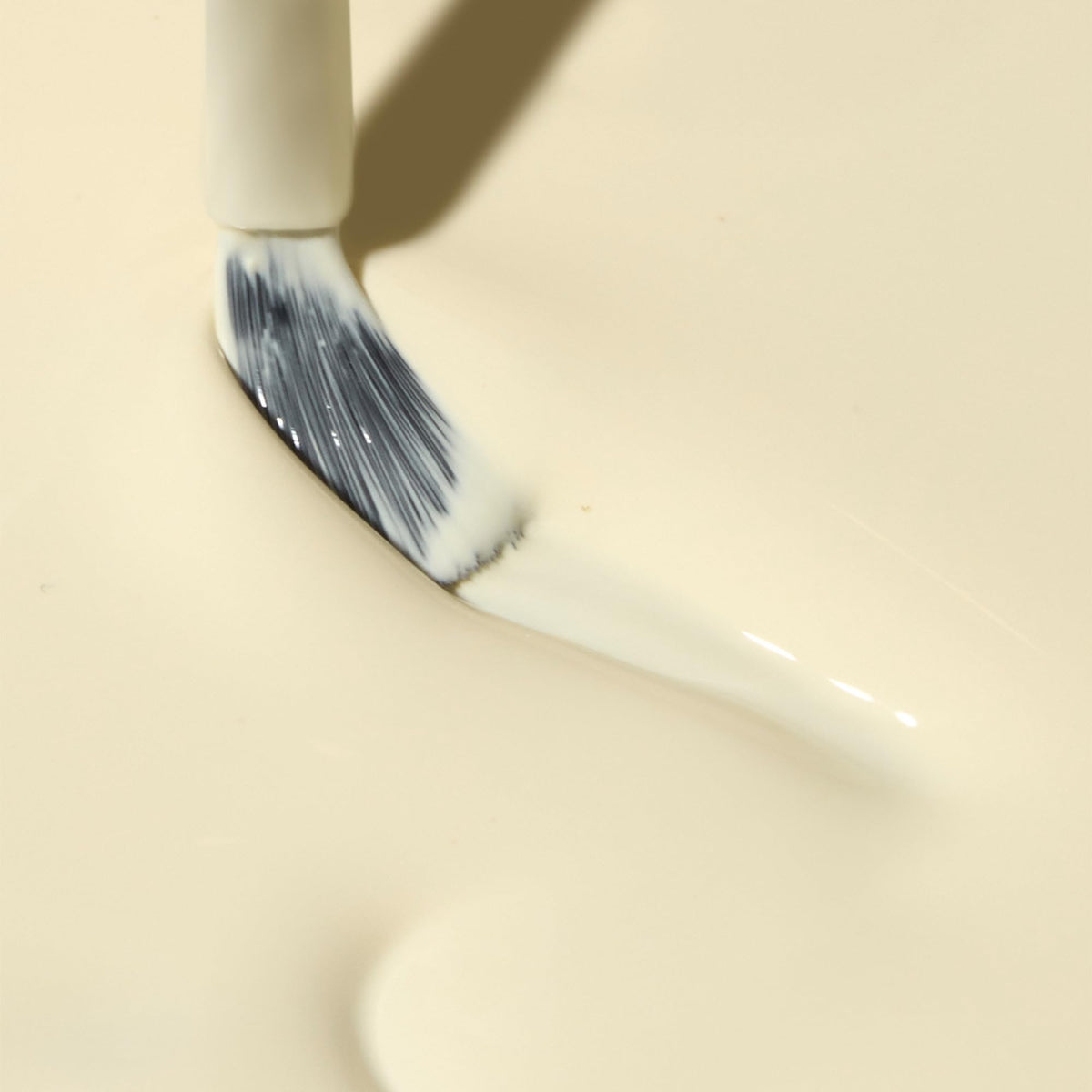 Dazzle Dry Sundress brush stroke showing smooth cream application on the nail.