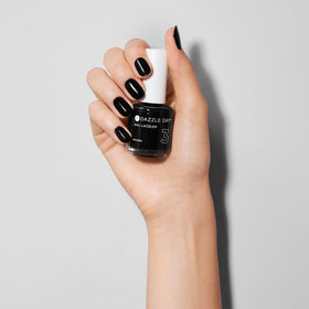 Dazzle Dry Midnight Express brush stroke; smooth, even application.