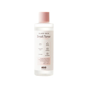 DEARBOO Glass Skin Snail Toner bottle pour for easy hydration.
