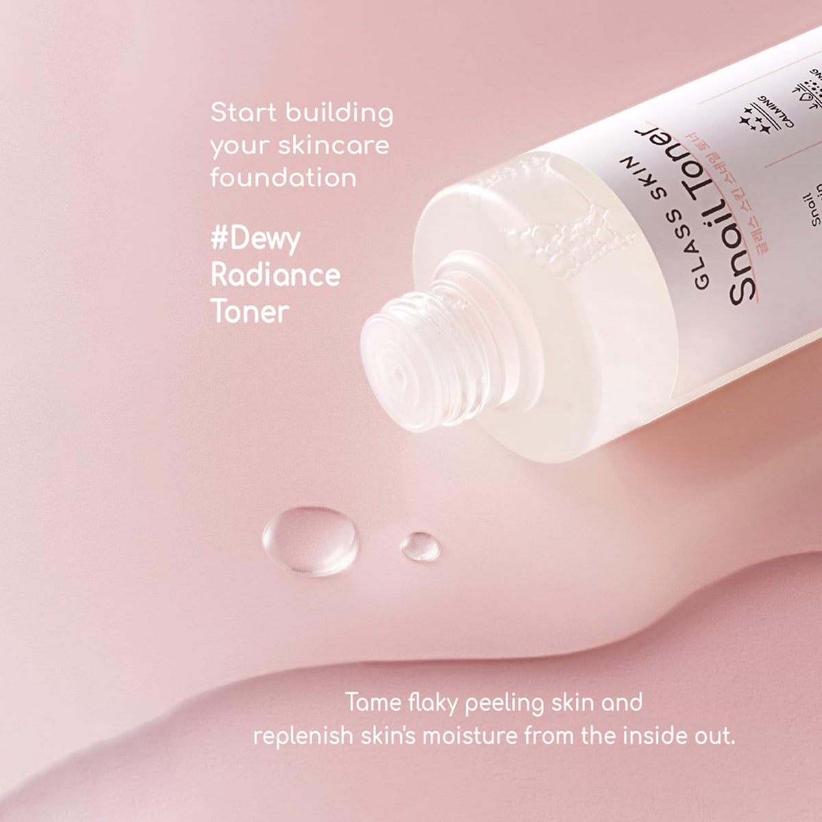 DEARBOO Snail Mucin Niacinamide close-up highlights nourishing formula.