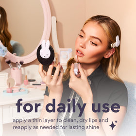 Hyaluronic acid and plant oils in Dearcloud Miffy Lip Serum Jelly provide moisture.