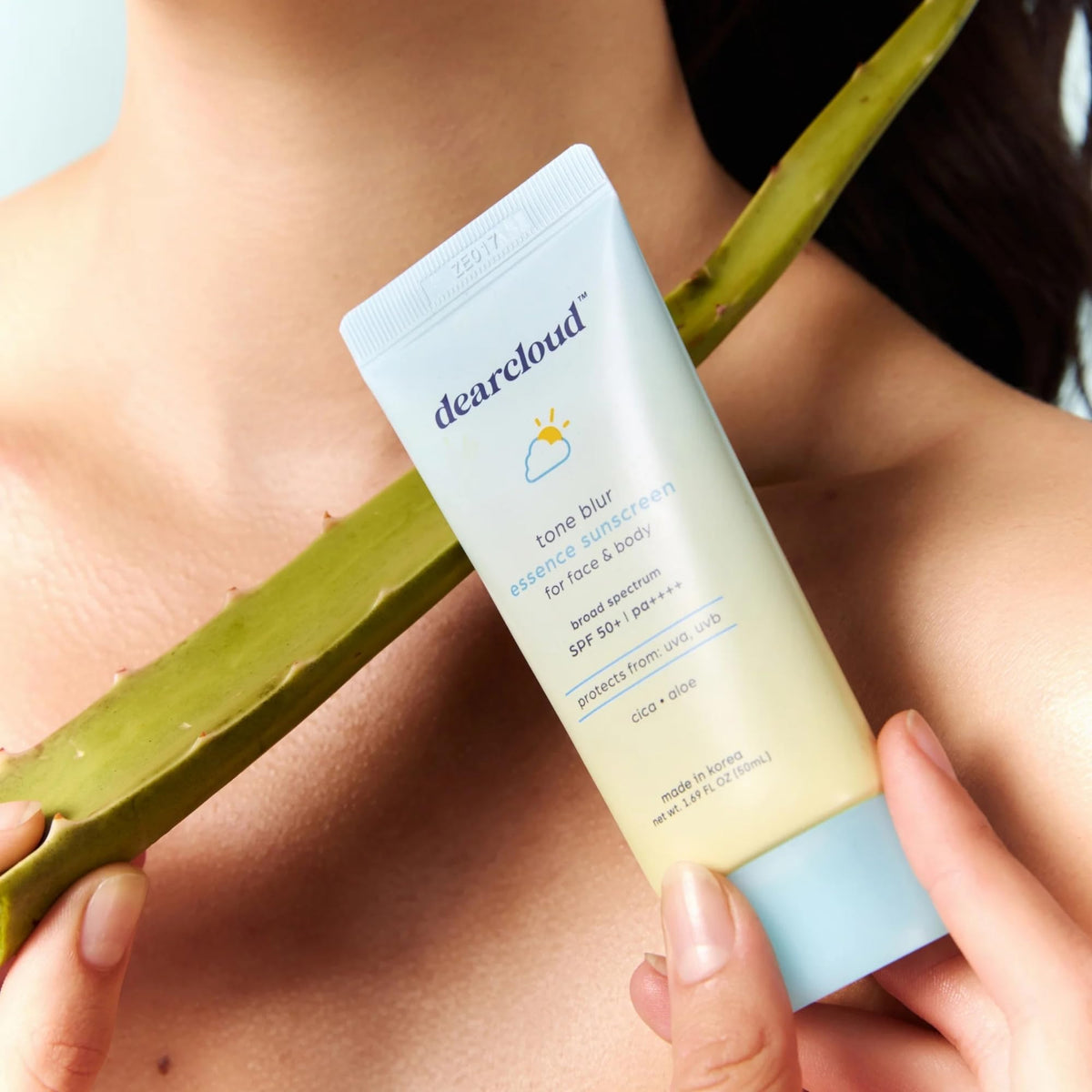 Dearcloud sunscreen swatches show a natural, seamless finish.