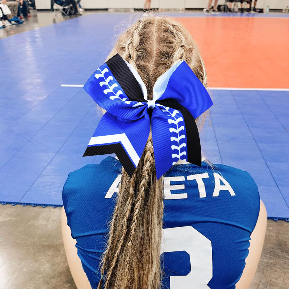 DEEKA gift-ready cheer bows, ideal for teammates and celebrations.