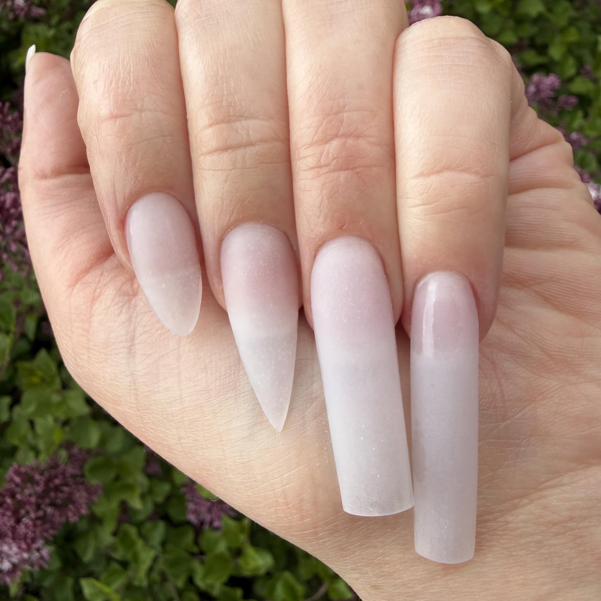 Beginner-friendly and professional-grade DeEnti powder for versatile use.