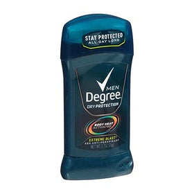 Degree Men Extreme Blast long-lasting formula for durable sweat protection.