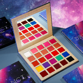 DE'LANCI Lipstick Palette Halloween face paint-ready for festive costume looks.