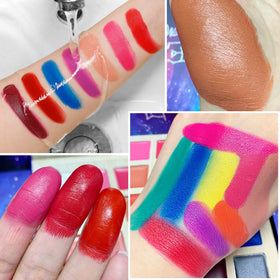 DE'LANCI Lipstick Palette moisturizing comfort for comfortable, hydrated lips.