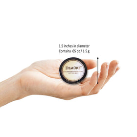 DEMÚRE Eye shadow being applied for a soft daytime-to-night transition