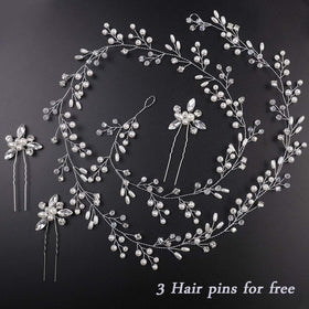 Denifery makeup hair vine vintage-deco-pattern perfect for Gatsby-inspired looks.