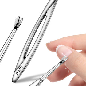 DEOU cuticle pusher and dead skin remover in stainless steel for precise nail edge care.