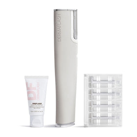 DERMAFLASH LUXE+ device front view for precise at-home dermaplaning
