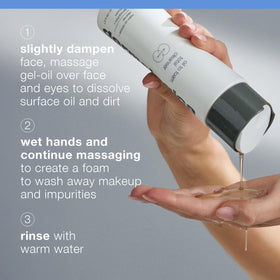 Smoothed face after cleanse with soft, refreshed feel, thanks to plant-derived prebiotic.
