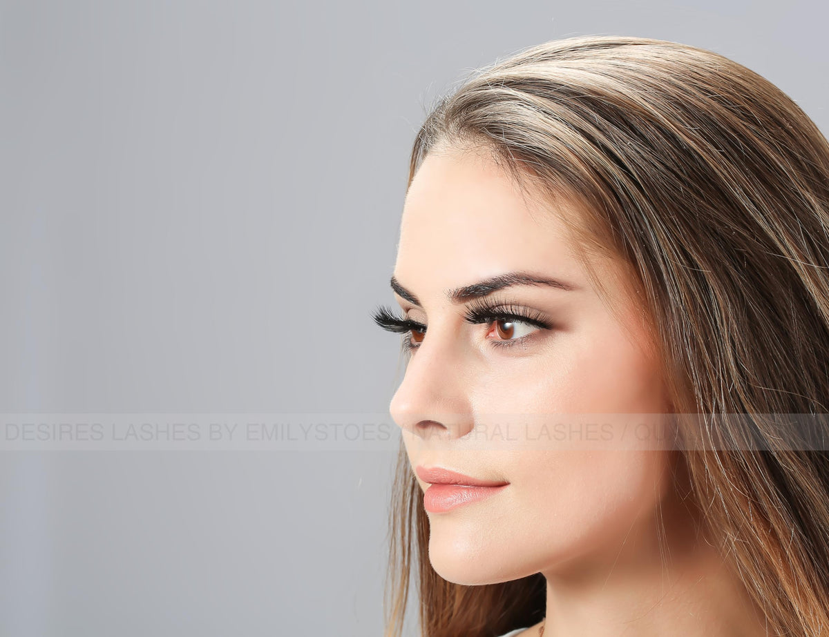 DESIRES LASHES Olivia lashes offer lightweight comfort.