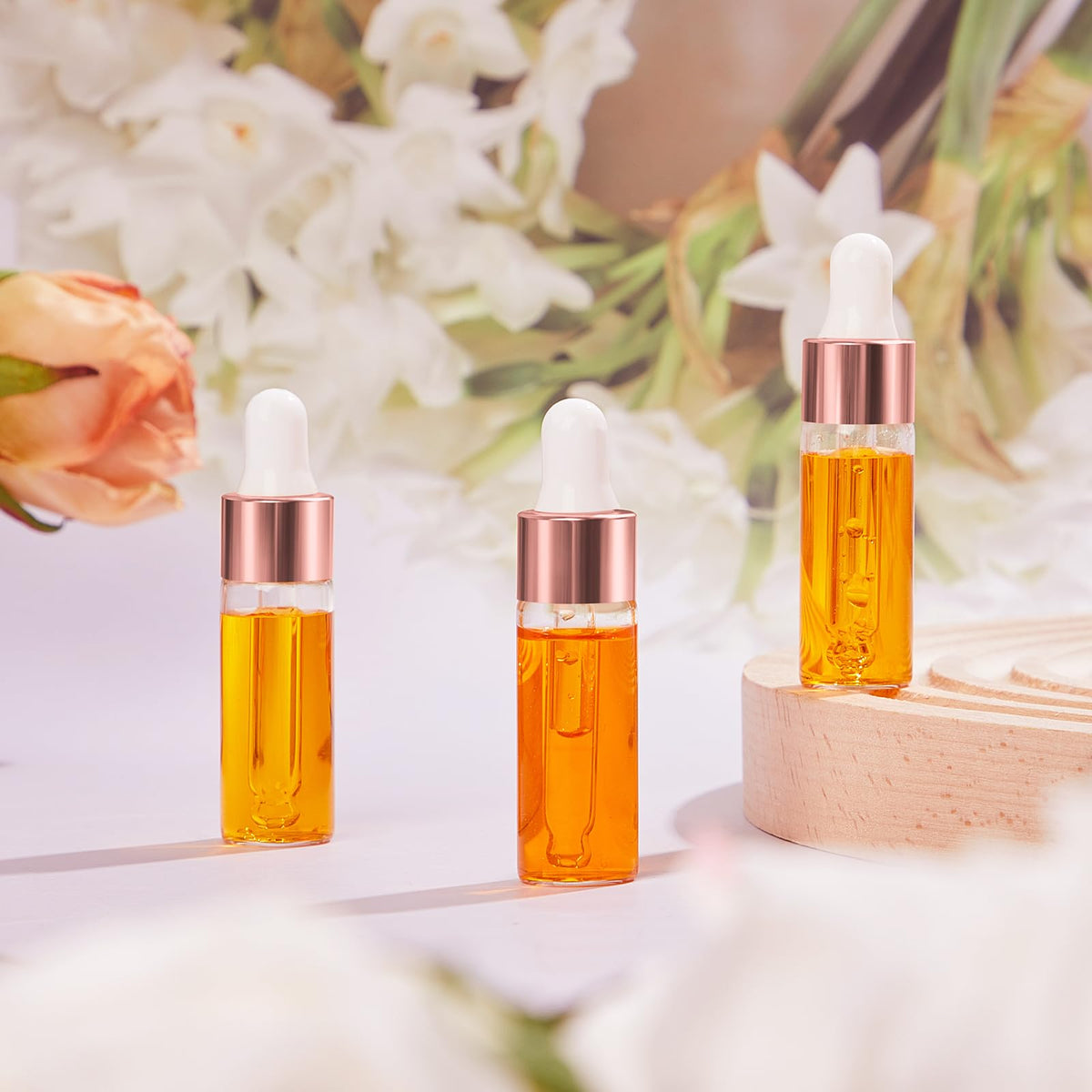 Didaey gift-ready mini bottles are perfect for sharing small scents