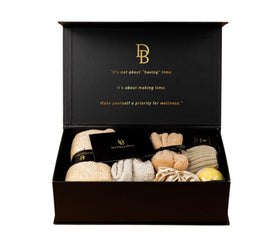 DinBer Wellness Box candle with lavender scent for a calming room ambiance.