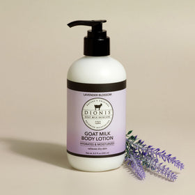 Close-up of Lavender Blossom label highlighting calming fragrance and skin-friendly ingredients